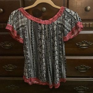 Derek Heart Blouse- size Medium